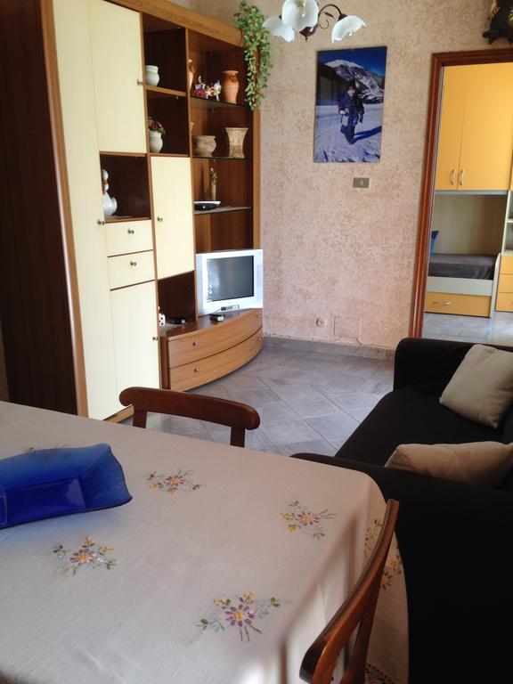 Casa Vacanza "Marina San Giuseppe" Διαμέρισμα Βεντιμίλια Εξωτερικό φωτογραφία